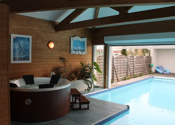 Couette-café Aresia 4*